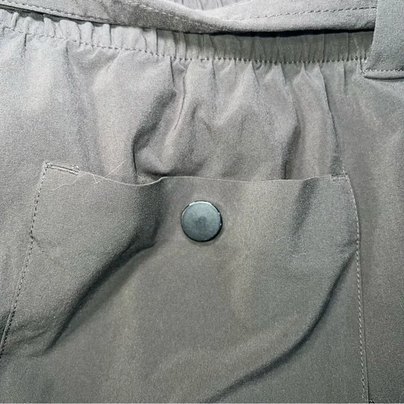 Athleta Womens Skyline Pant Paperbag Trouser Size 12 Athleisure Arbor Olive - Picture 4 of 8